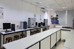 مختبر الطاقة المتجددة 1